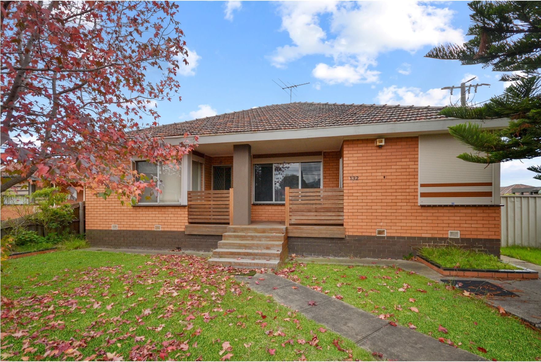 CHARMING THREE BEDROOM HOME!