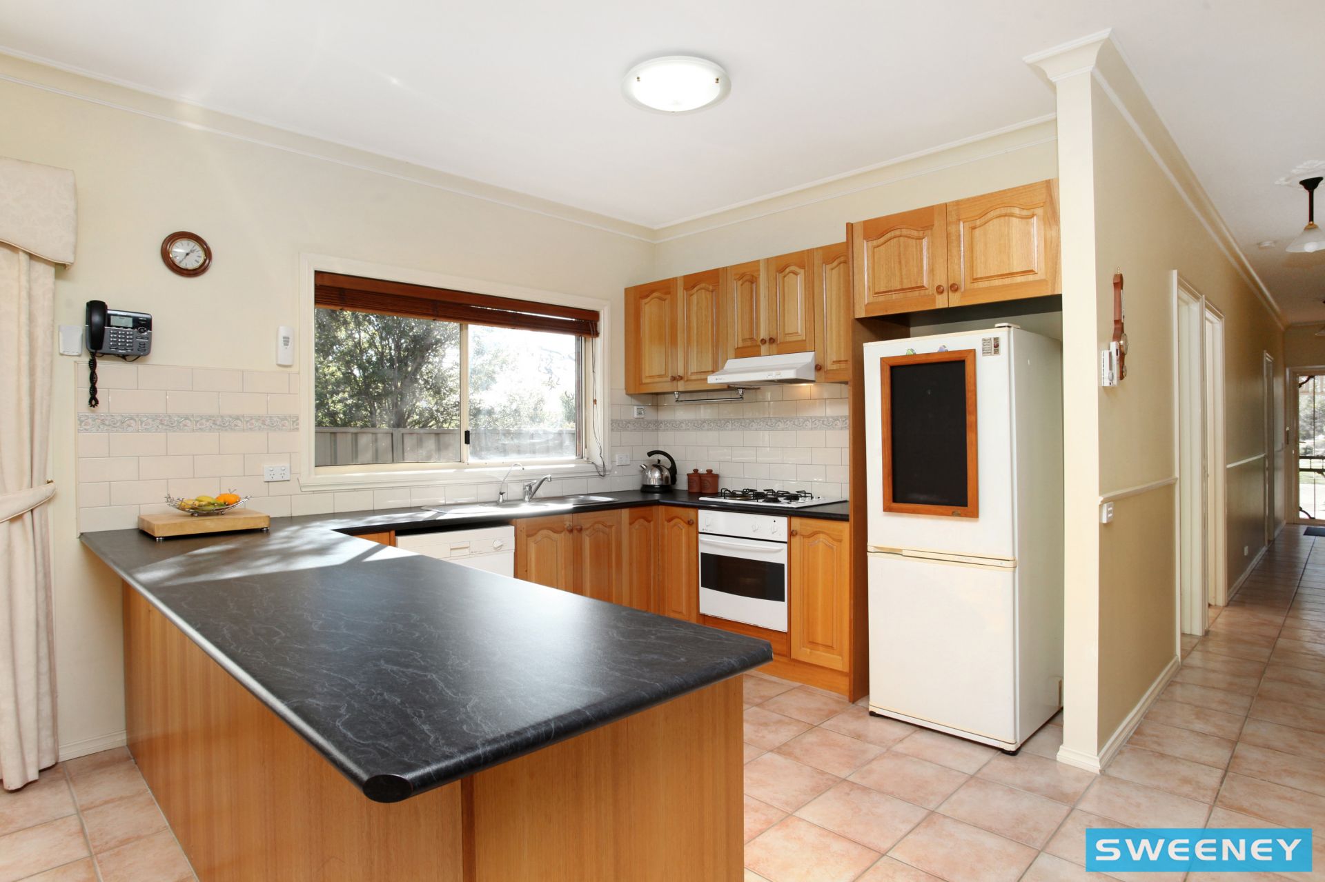 17 Henry Court, Caroline Springs - Thumbnail 4