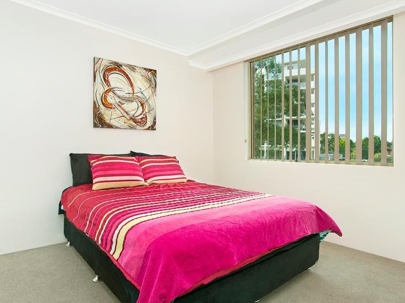 13/1-9 Gray Street, SUTHERLAND, Sutherland - Thumbnail 5