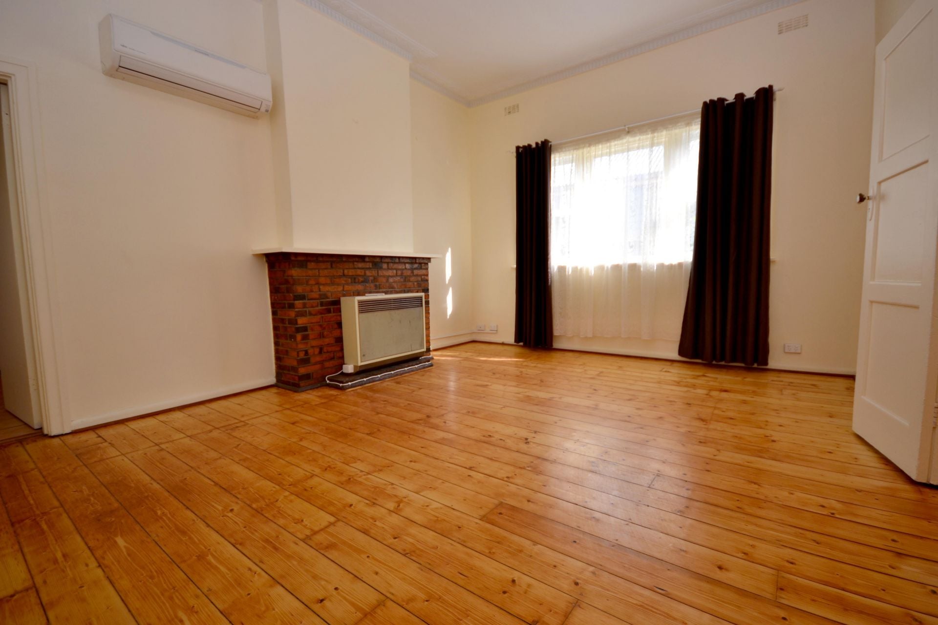 LOVE THE HOME, ADORE THE LOCATION!