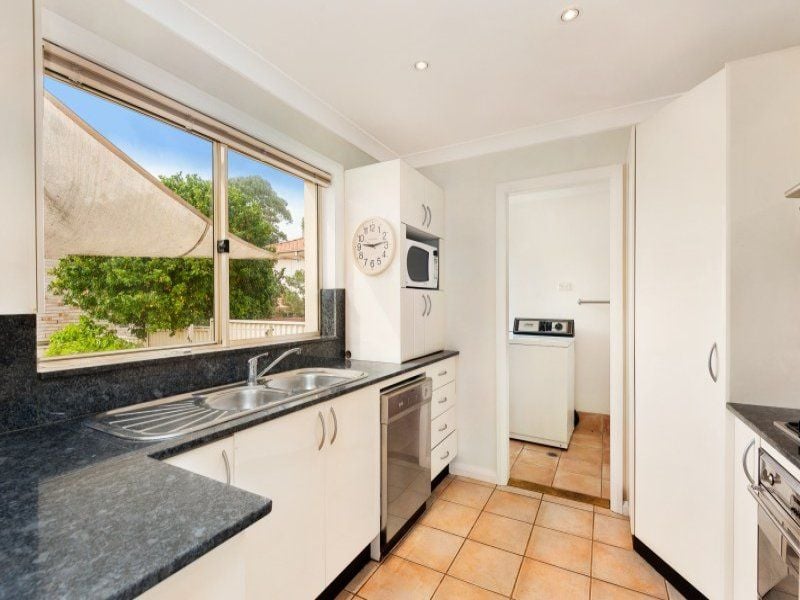 30A Wallumatta Road, CARINGBAH, Caringbah - Thumbnail 4