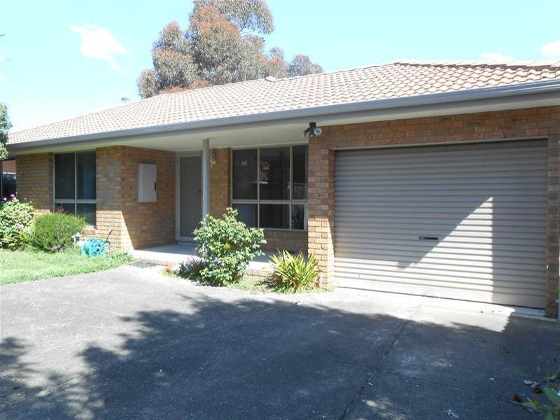 LOCATION AT ITS BEST! ** OPEN FOR INSPECTION SATURDAY 12TH OCTOBER @ 12:15-12:30PM **