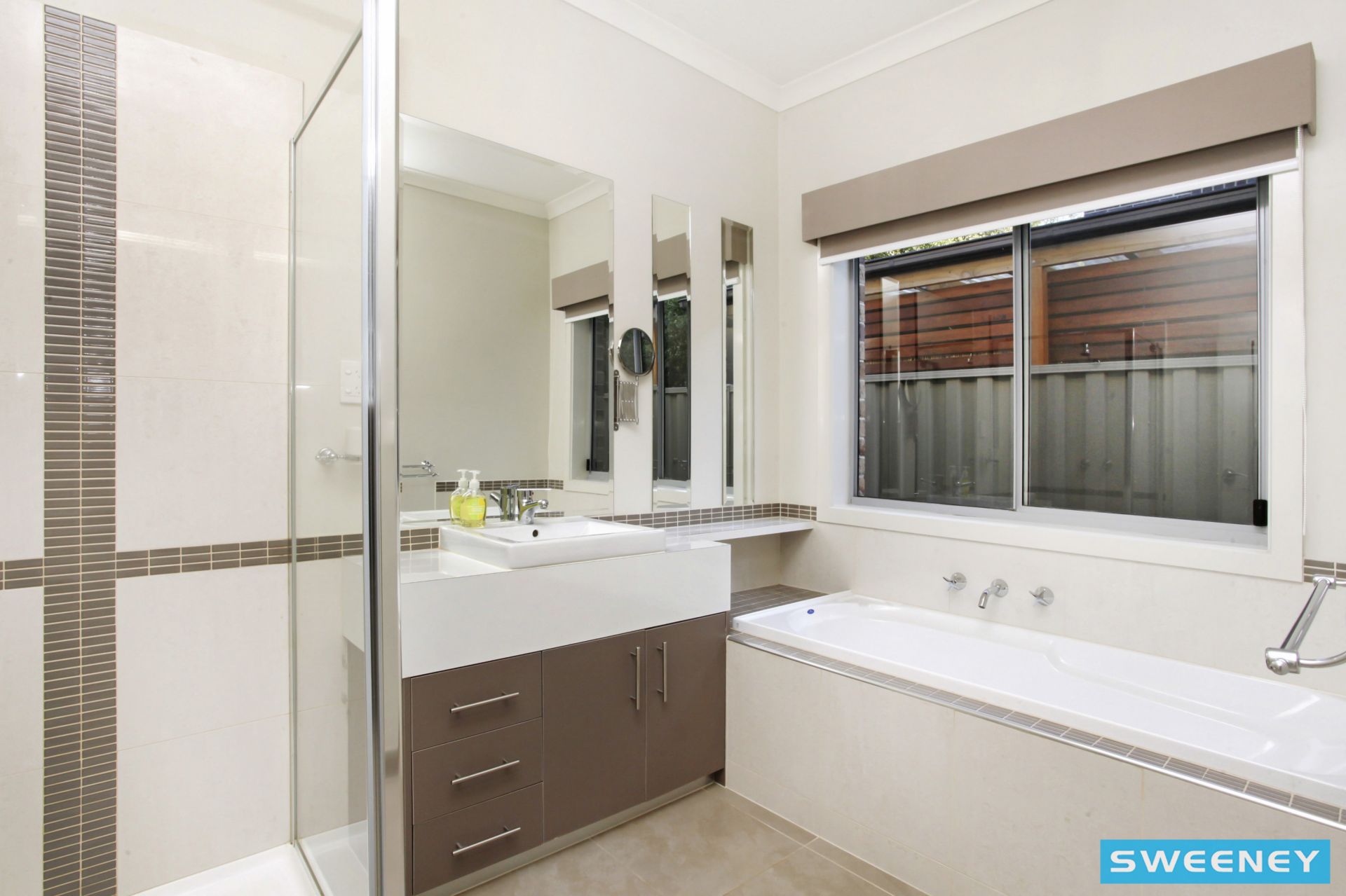 27 Salina Walk, Caroline Springs - Thumbnail 8