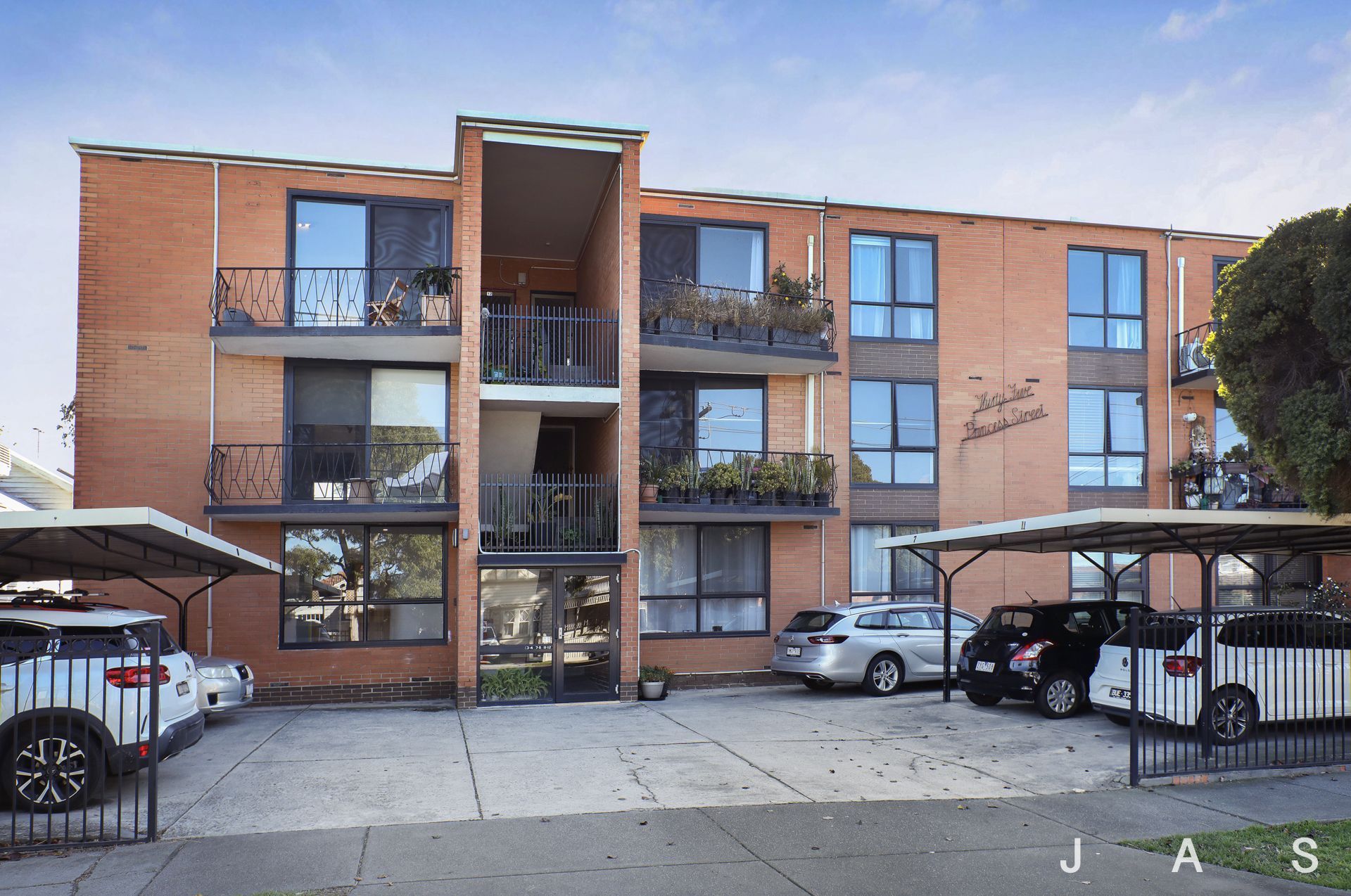12/35 Princess Street Yarraville VIC, Yarraville - Thumbnail 2