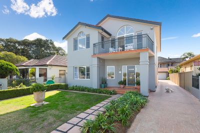 37 Riverside Drive, SANDRINGHAM