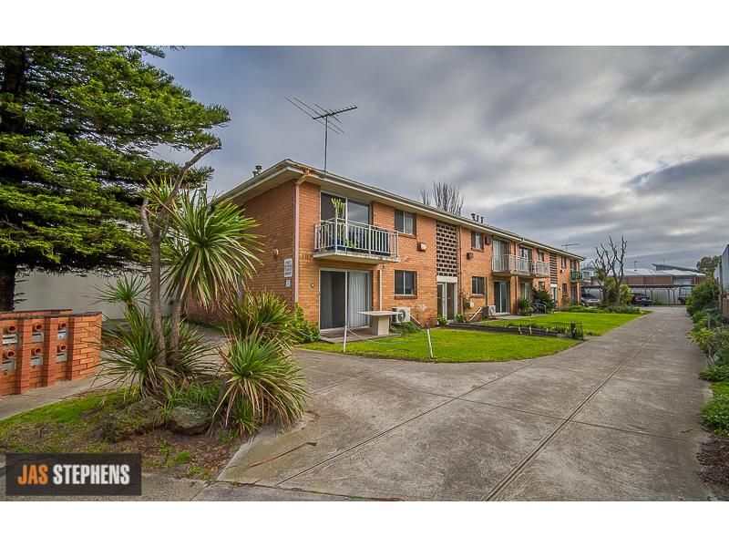2/261 Esplanade Altona VIC, Altona - Thumbnail 2