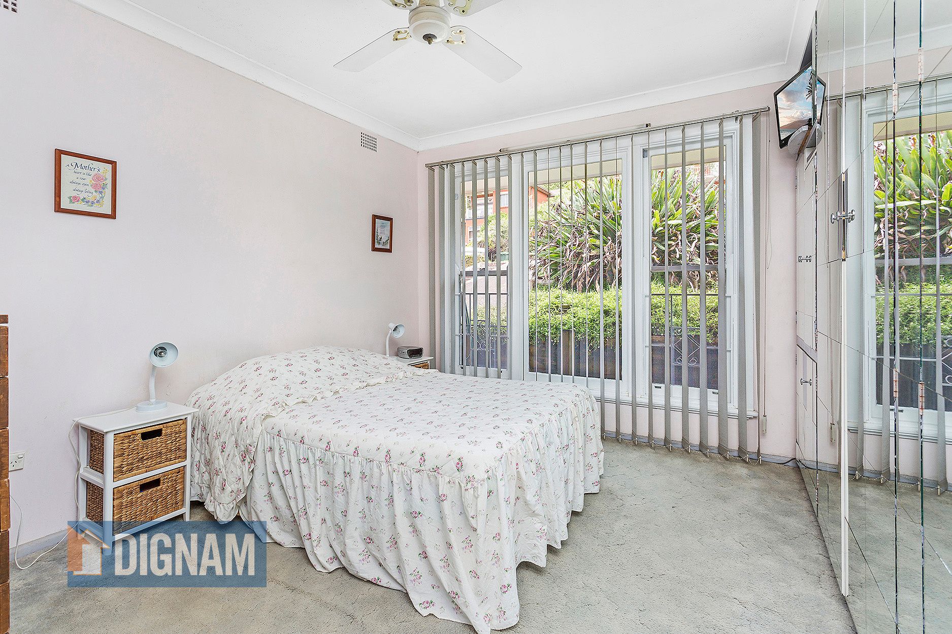 7 Gregory Street, Coniston NSW