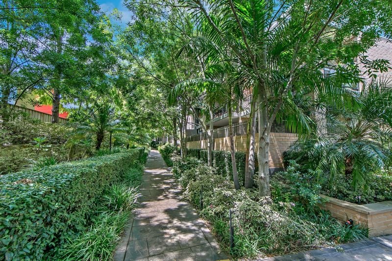 Real Estate For Sale 32/24 Purser Avenue Castle Hill , NSW