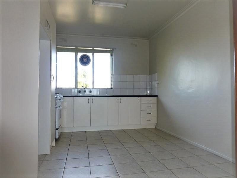 Quiet And Spacious Apartment