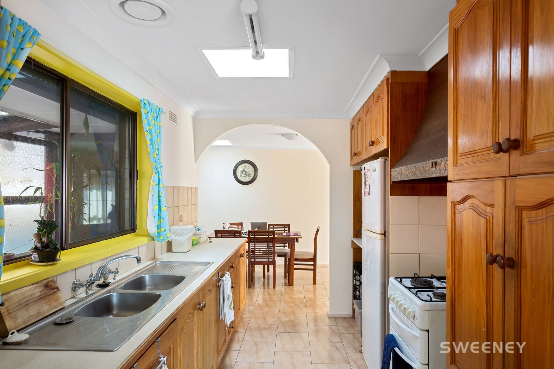 88 Victoria Street, Altona Meadows - Thumbnail 4
