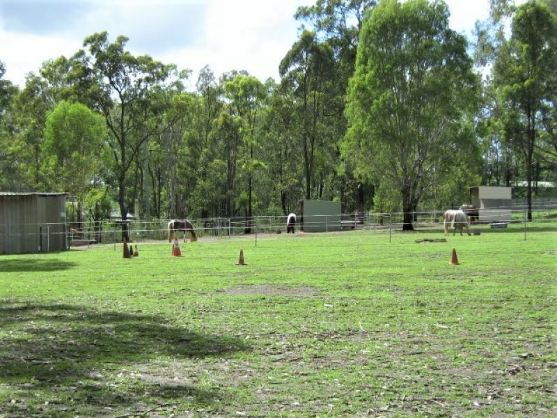 582 Springwood Road, Yarramundi - Thumbnail 2
