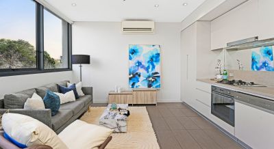 North Sydney Unit 413,/245 Pacific Highway