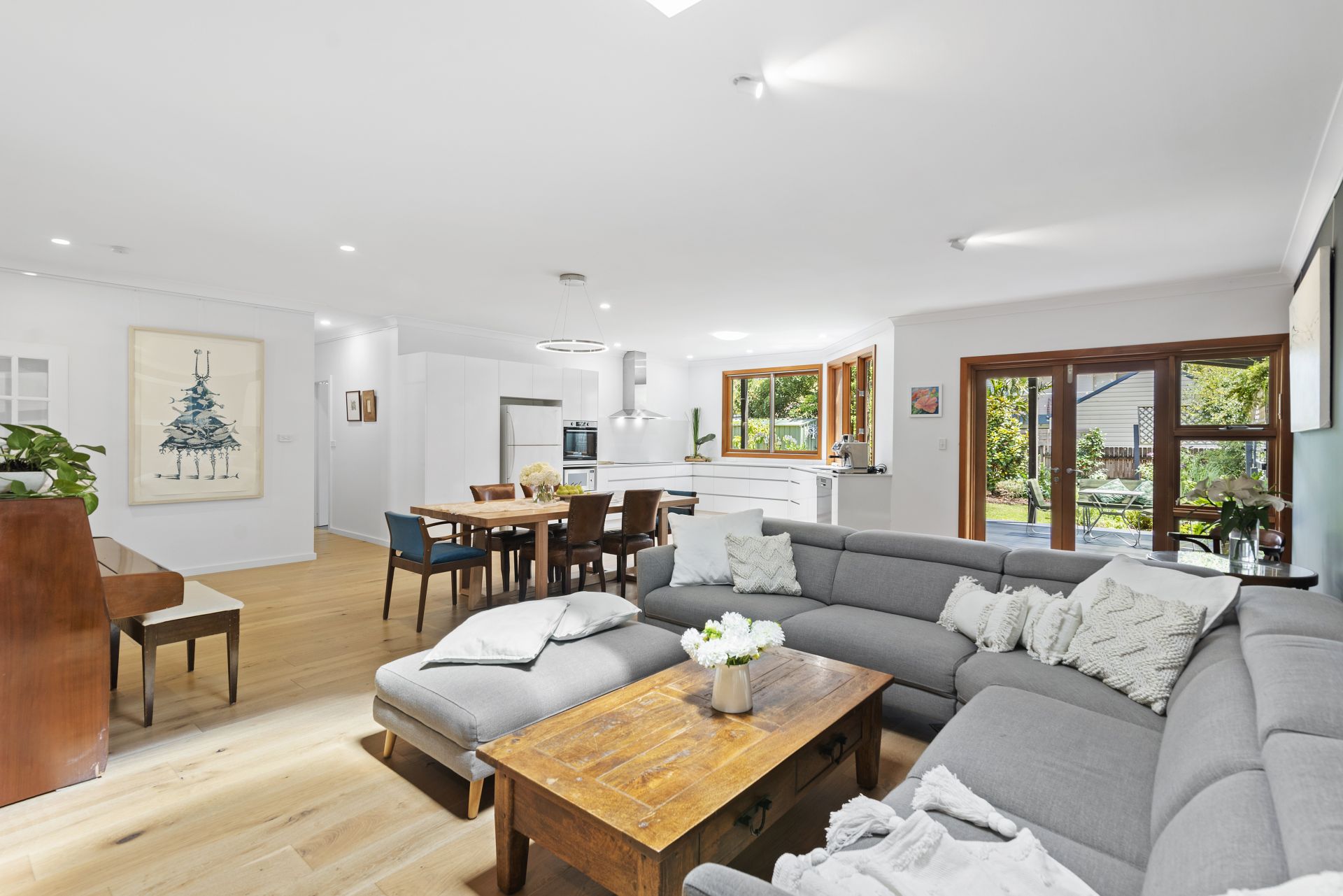 57 Blue Bell Drive, Wamberal Whiteman Property