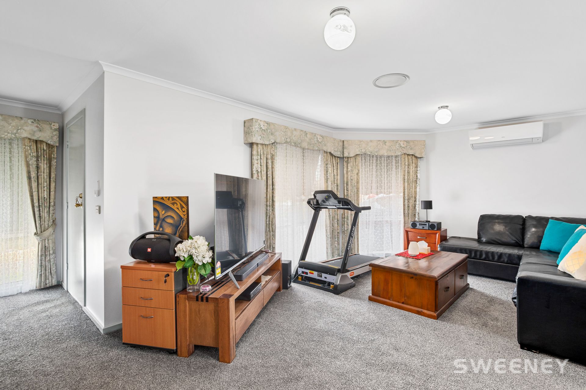 2/1 Eucalypt Court, Altona Meadows - Thumbnail 6