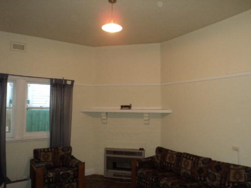 CLOSE TO ALL AMENITIES!