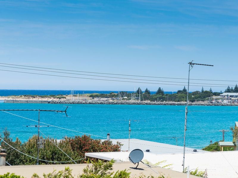 4 Campbell Court, Apollo Bay - Thumbnail 3