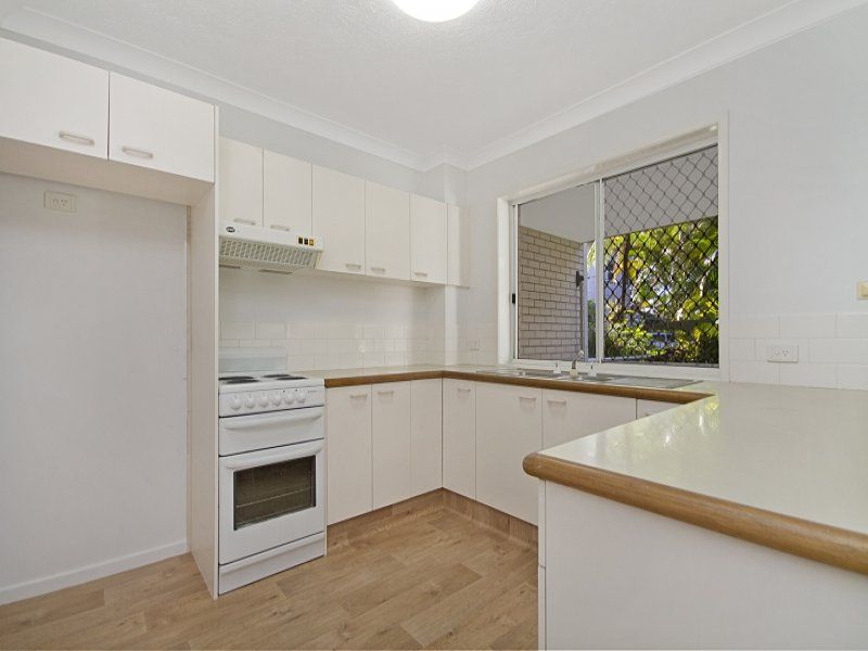 1/54 Dutton Street 'Park Place' COOLANGATTA QLD, Coolangatta - Thumbnail 5
