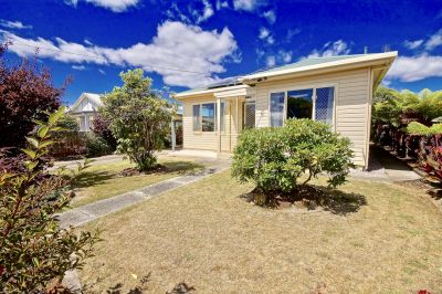 2
 
 
 
  
 
 
 1
 
 
 
  
 
 
 3
 
 
 
 
 
 
 
 91 George Street, Devonport TAS 7310, Devonport - Thumbnail 3