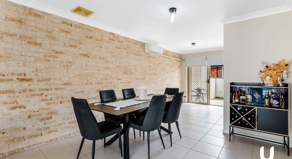 Campbelltown 2/63 Macquarie Avenue