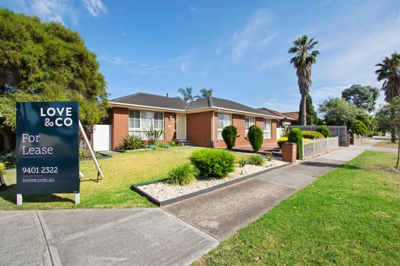 7 Ealing Close, Epping