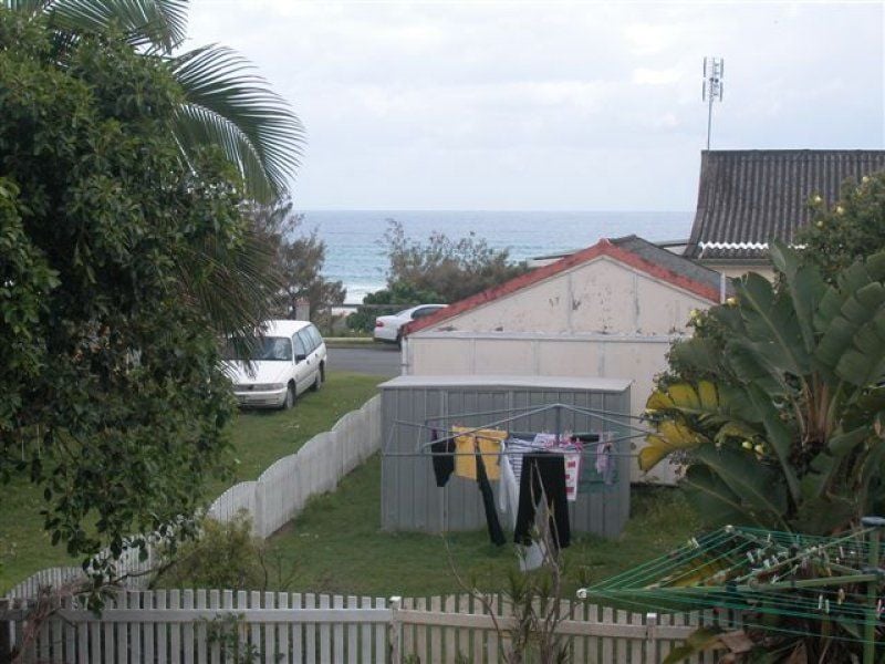 227 Golden Four Drive BILINGA QLD, Bilinga - Thumbnail 5