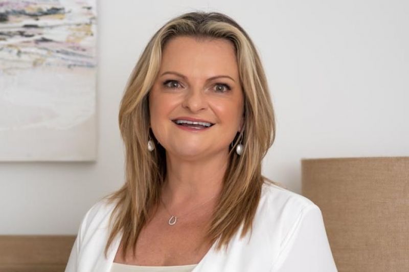 Lisa Macklin Lisa Macklin Property