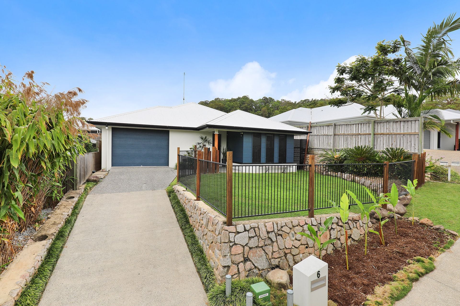 6 Breeze Close Nambour QLD, Nambour - Thumbnail 2