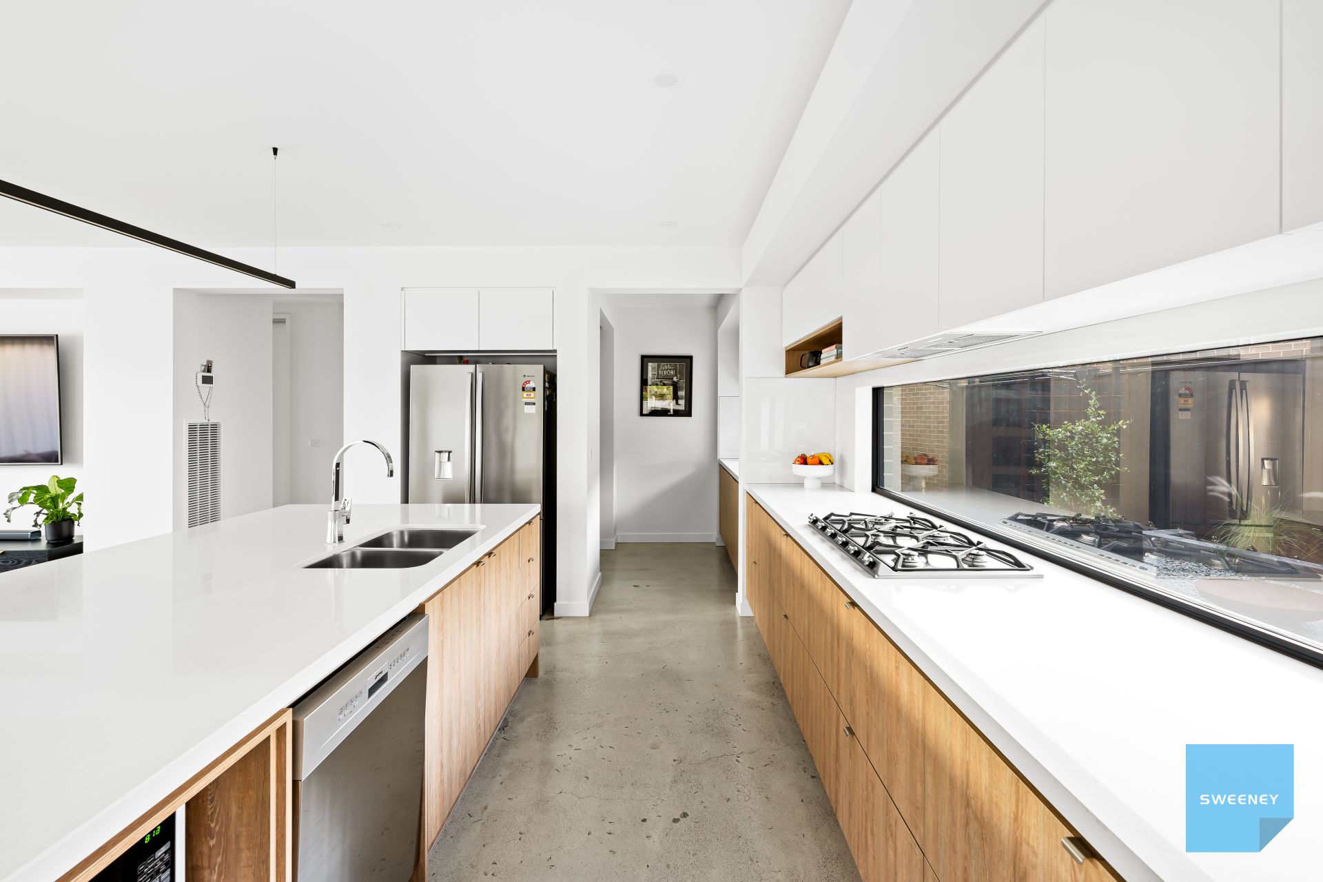 14 Stevo Way, Fraser Rise - Thumbnail 4