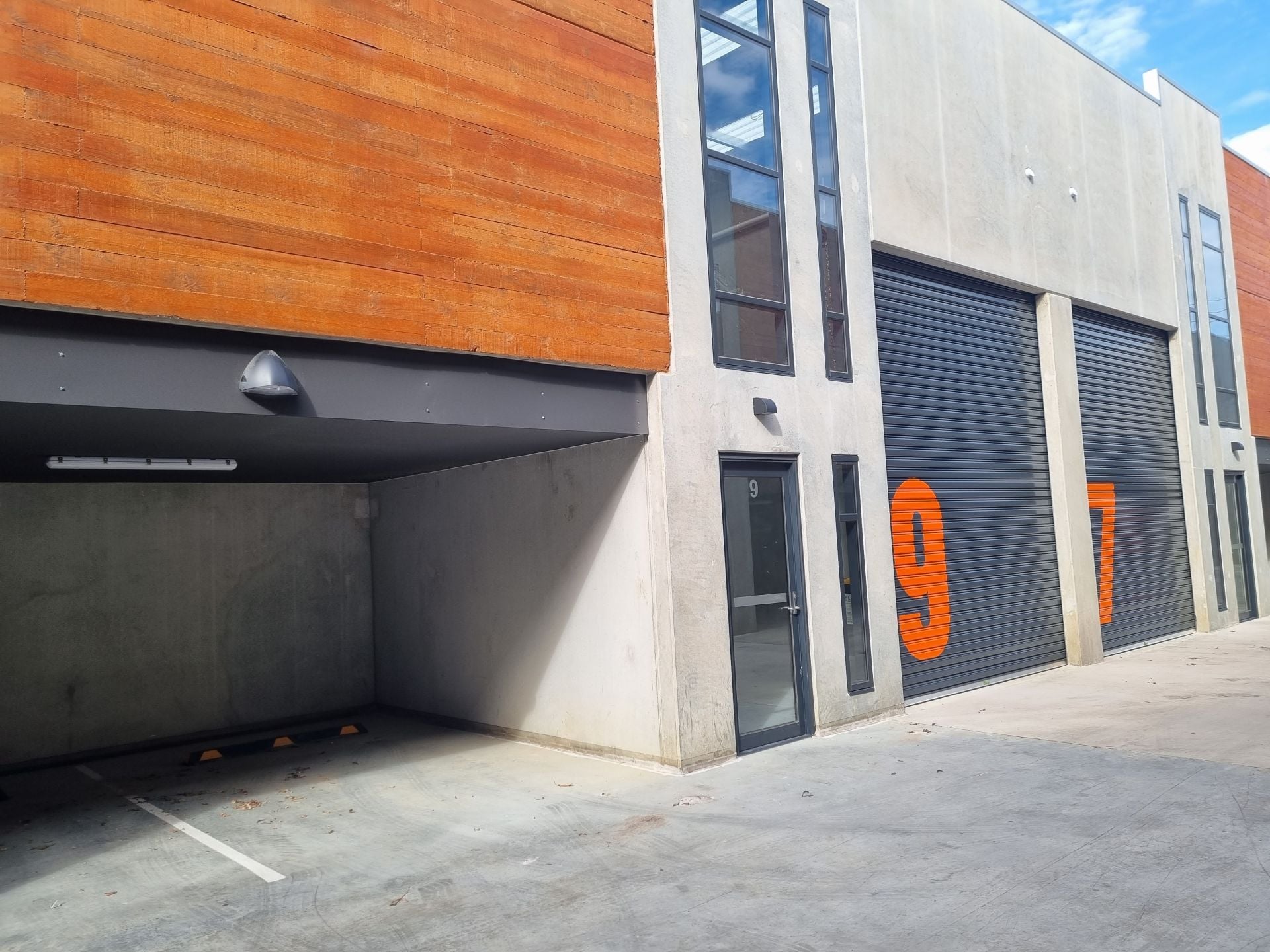 BRAND NEW HIGH CLEARANCE WAREHOUSE
