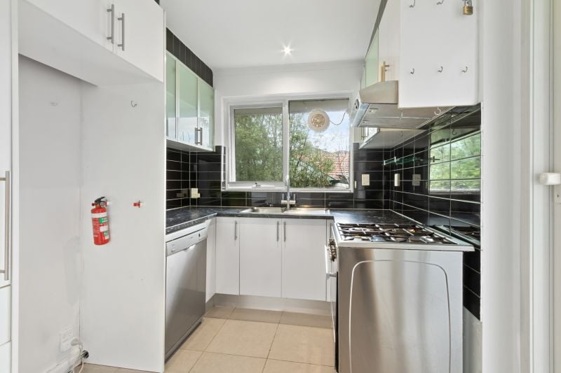 6/135 Raleigh Street, Thornbury