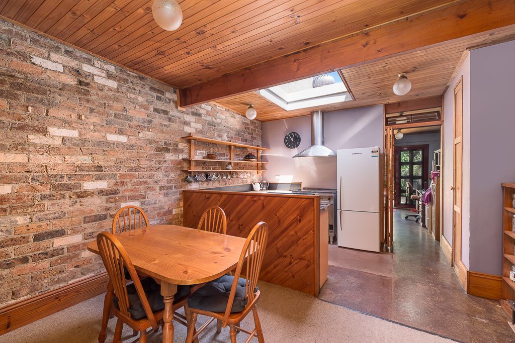 SOLD - Space, Scope and a Sensational Positioning