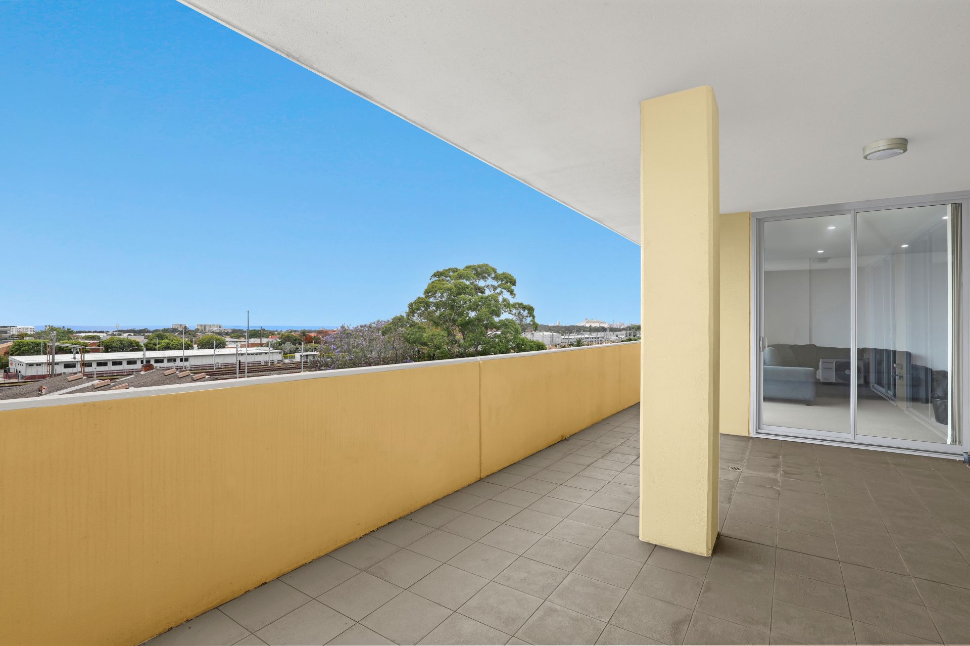 Real Estate For Sale 21/22 Gladstone Avenue Wollongong , NSW
