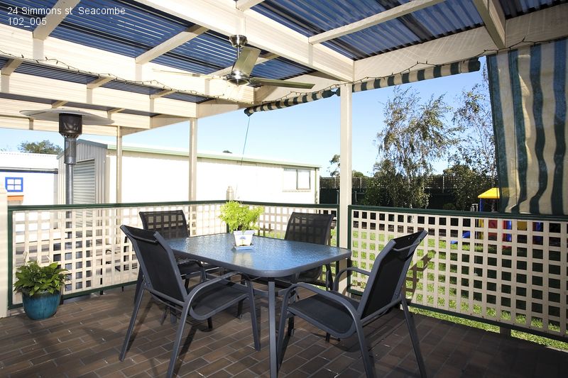 24 Simmons Drive, Altona - Thumbnail 5