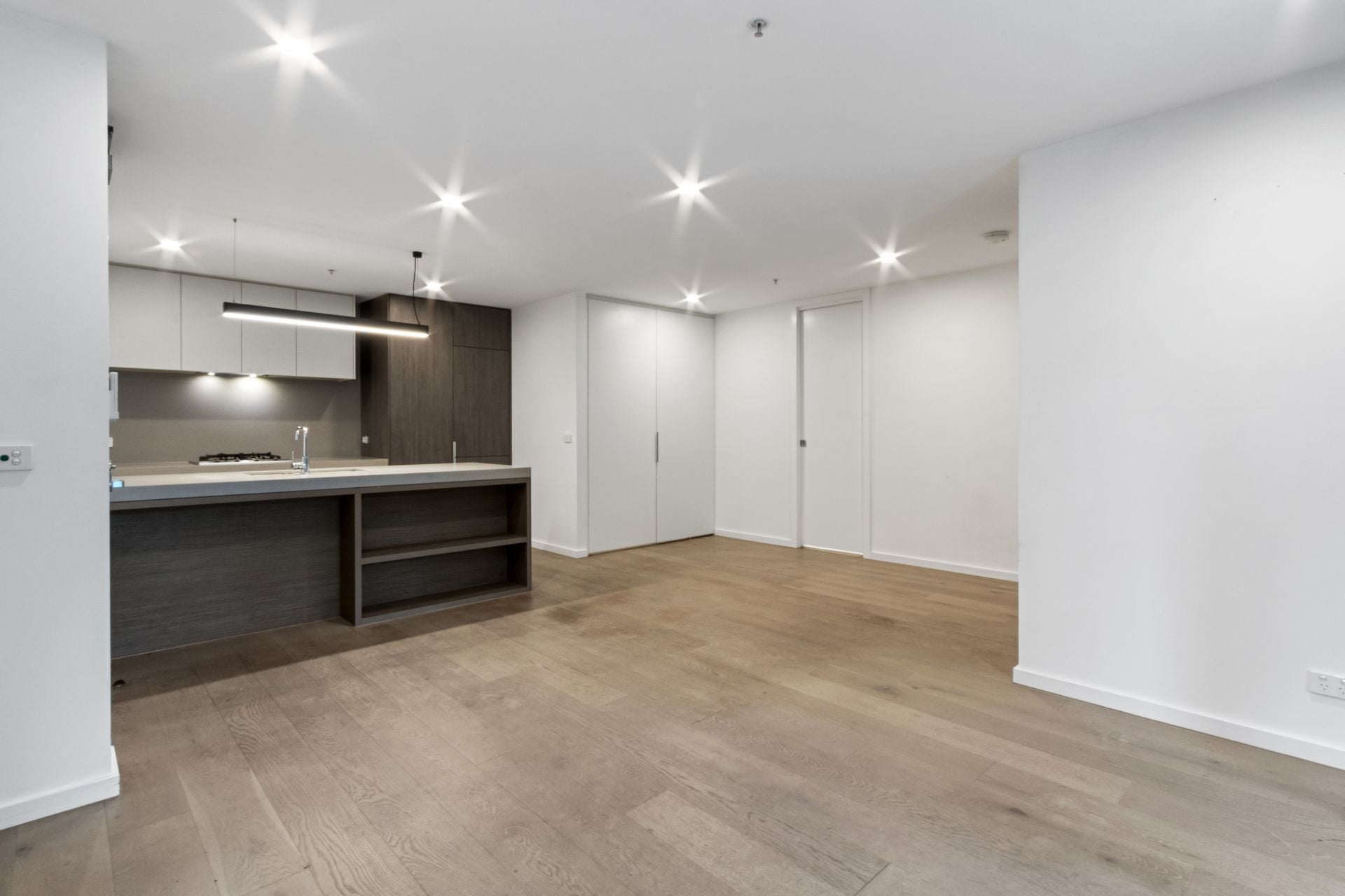 UNDER APPLICATION - Inner-city boutique living