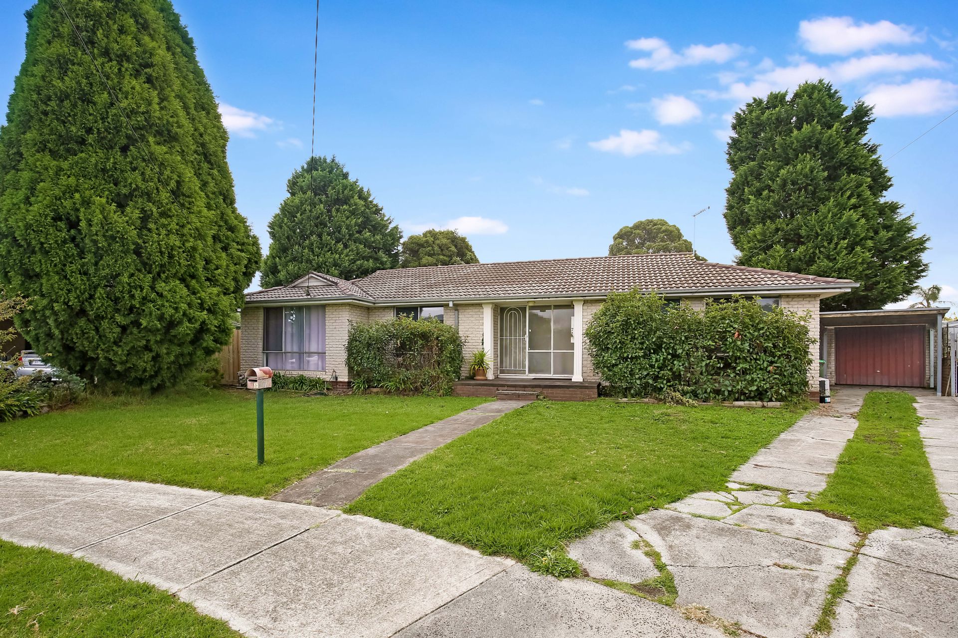 Lovely Three Bedroom Family Home!