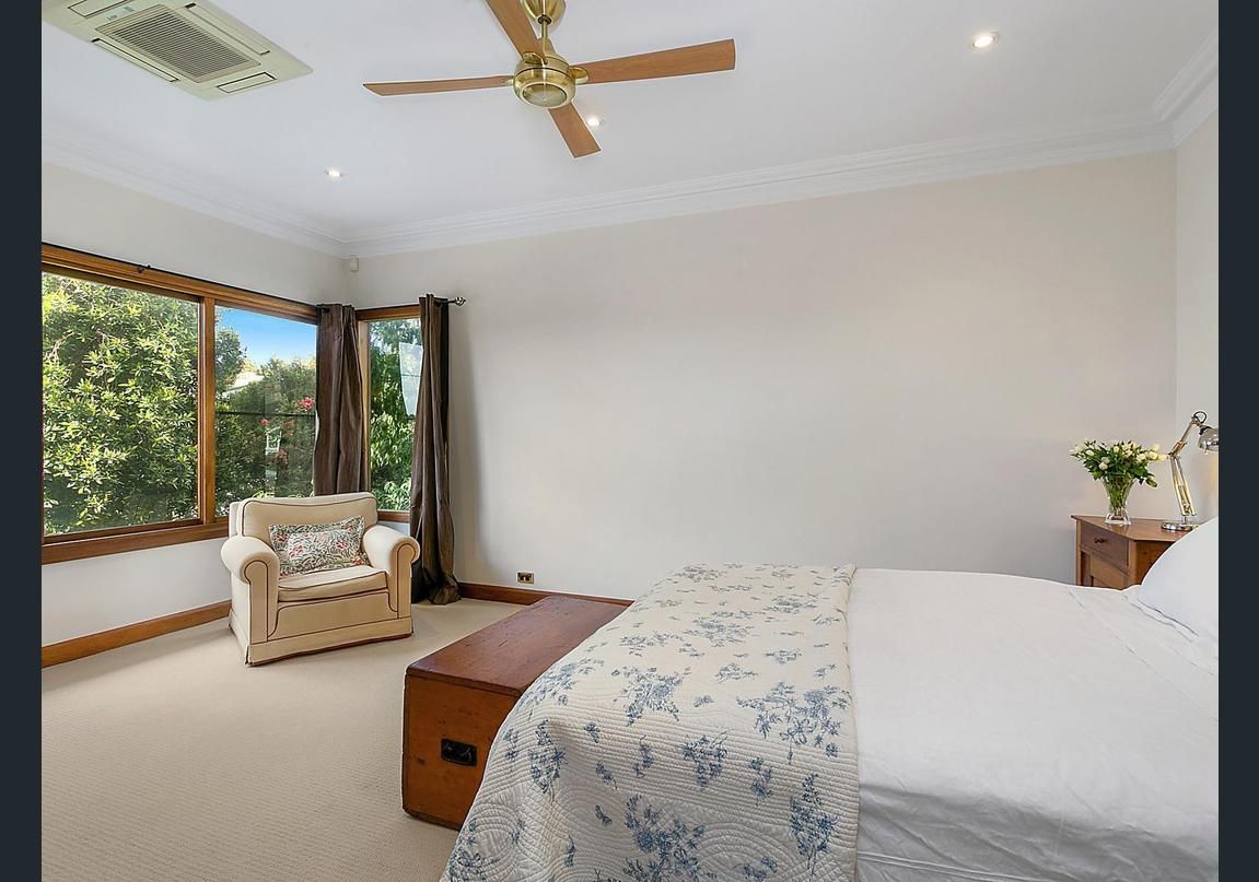 Executive style modern home in Annandale