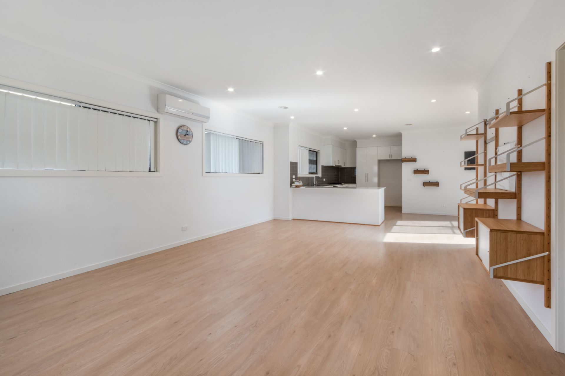DELIGHTFUL 3 BEDROOM HOUSE IN RESERVOIR