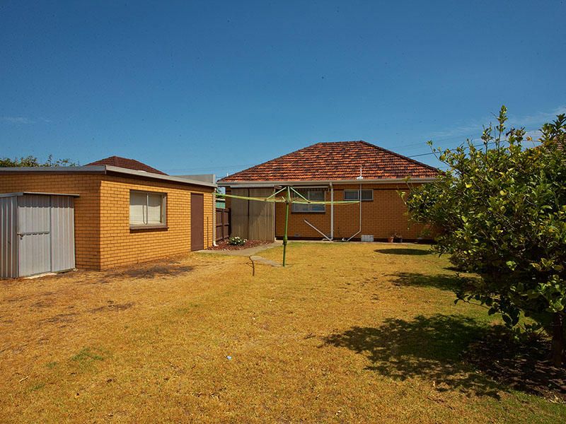 26 Valerian Avenue, Altona North - Thumbnail 7