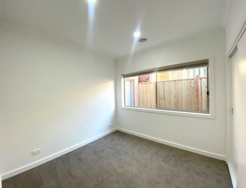 12 Botwood Street, Mickleham