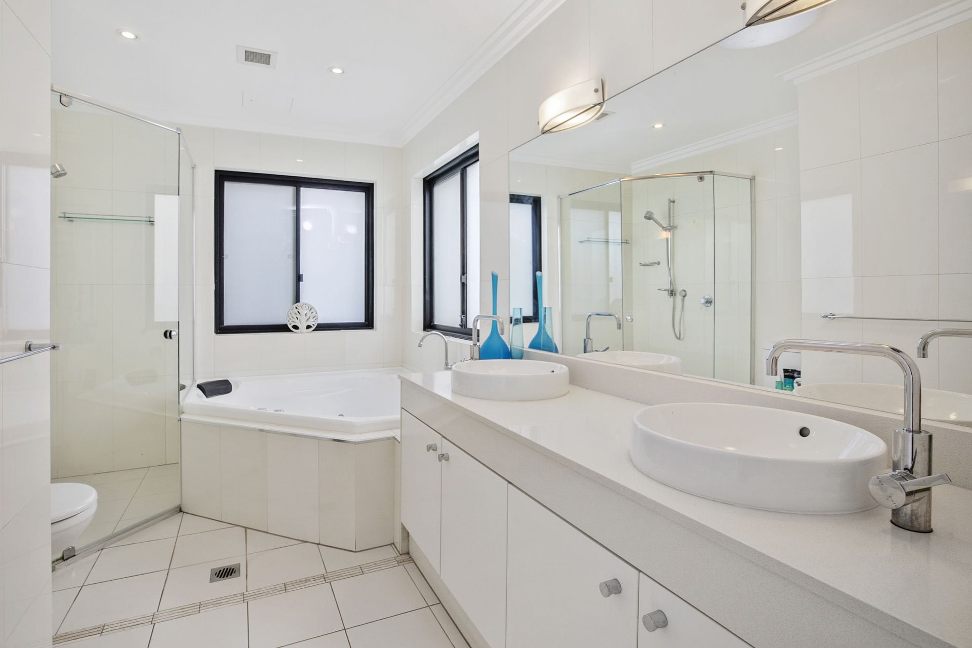 5/34 Golf Avenue Mona Vale NSW, Mona Vale - Thumbnail 2