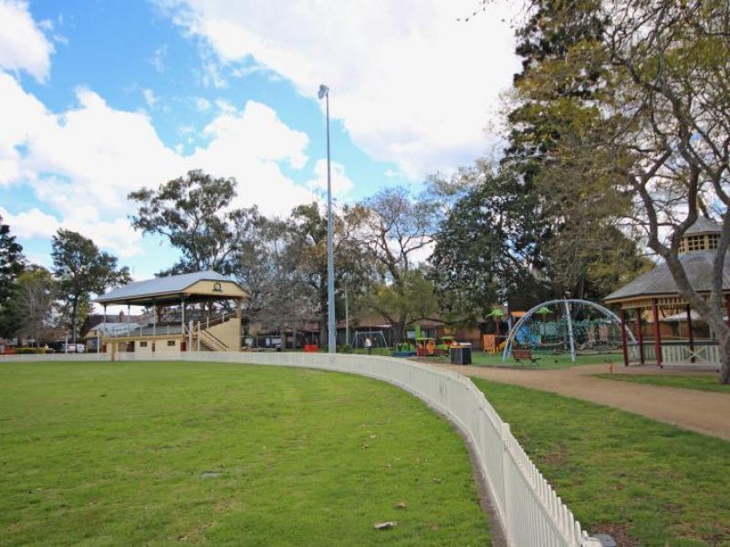 217 Windsor Street, Richmond - Thumbnail 5