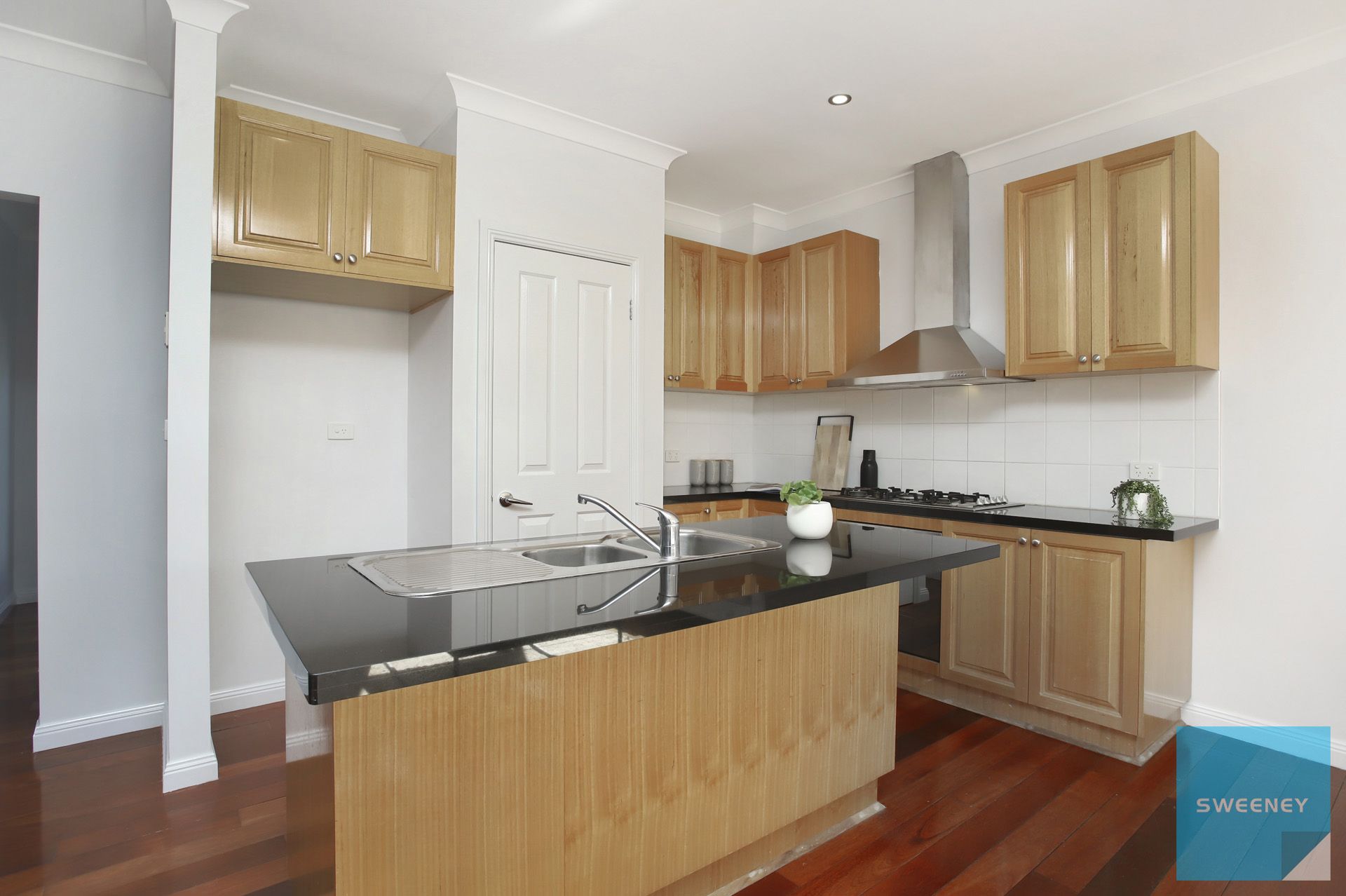 36 Cunningham Chase, Burnside Heights - Thumbnail 8