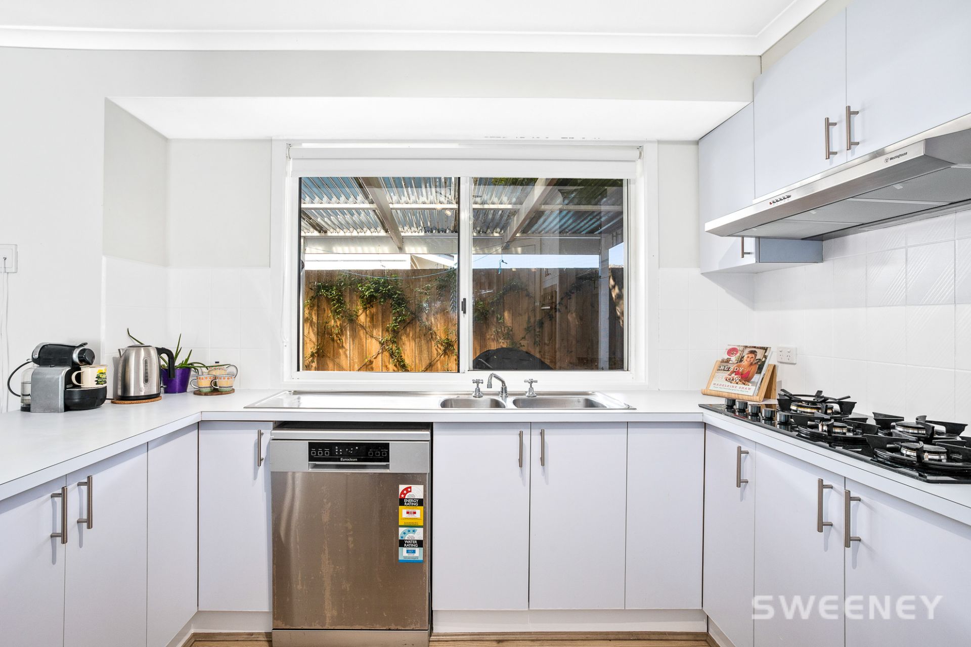 2/37 Burt Street, Altona - Thumbnail 8