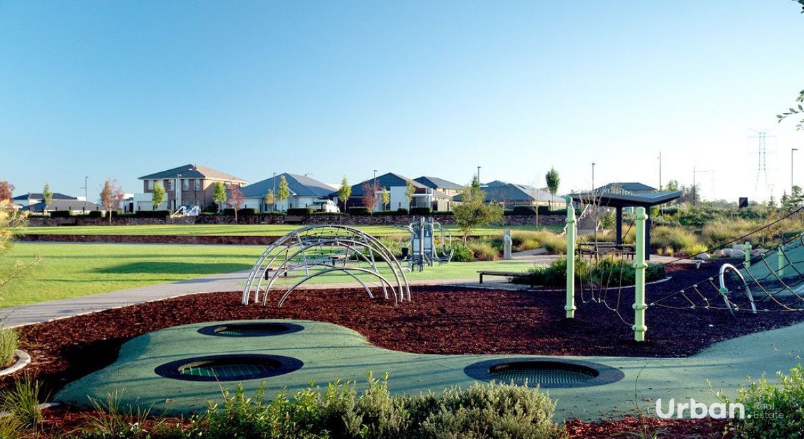 Catherine Field Lot 6220, Whitrod Avenue