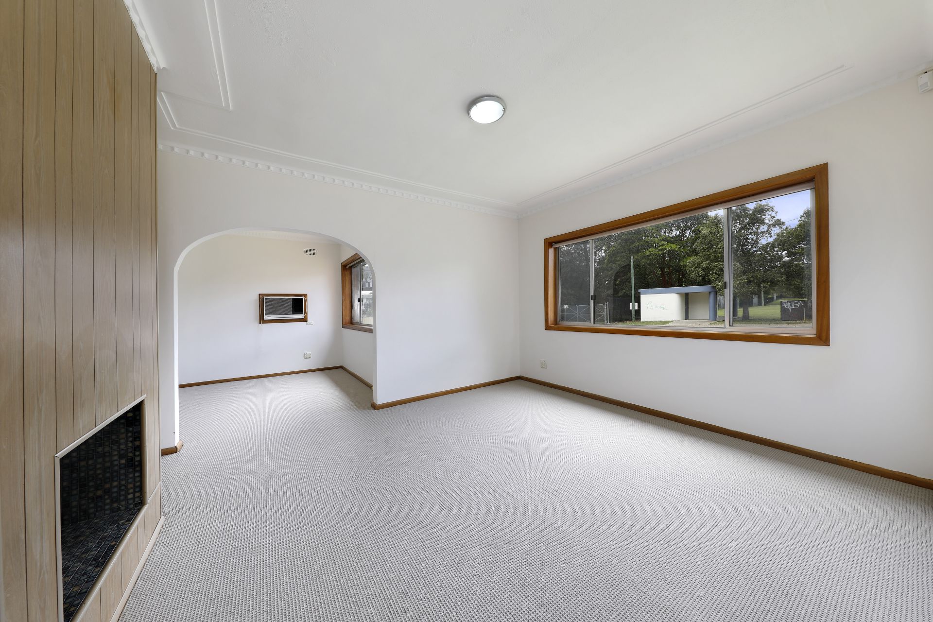 63 Gannons Road, Caringbah, Caringbah - Thumbnail 3