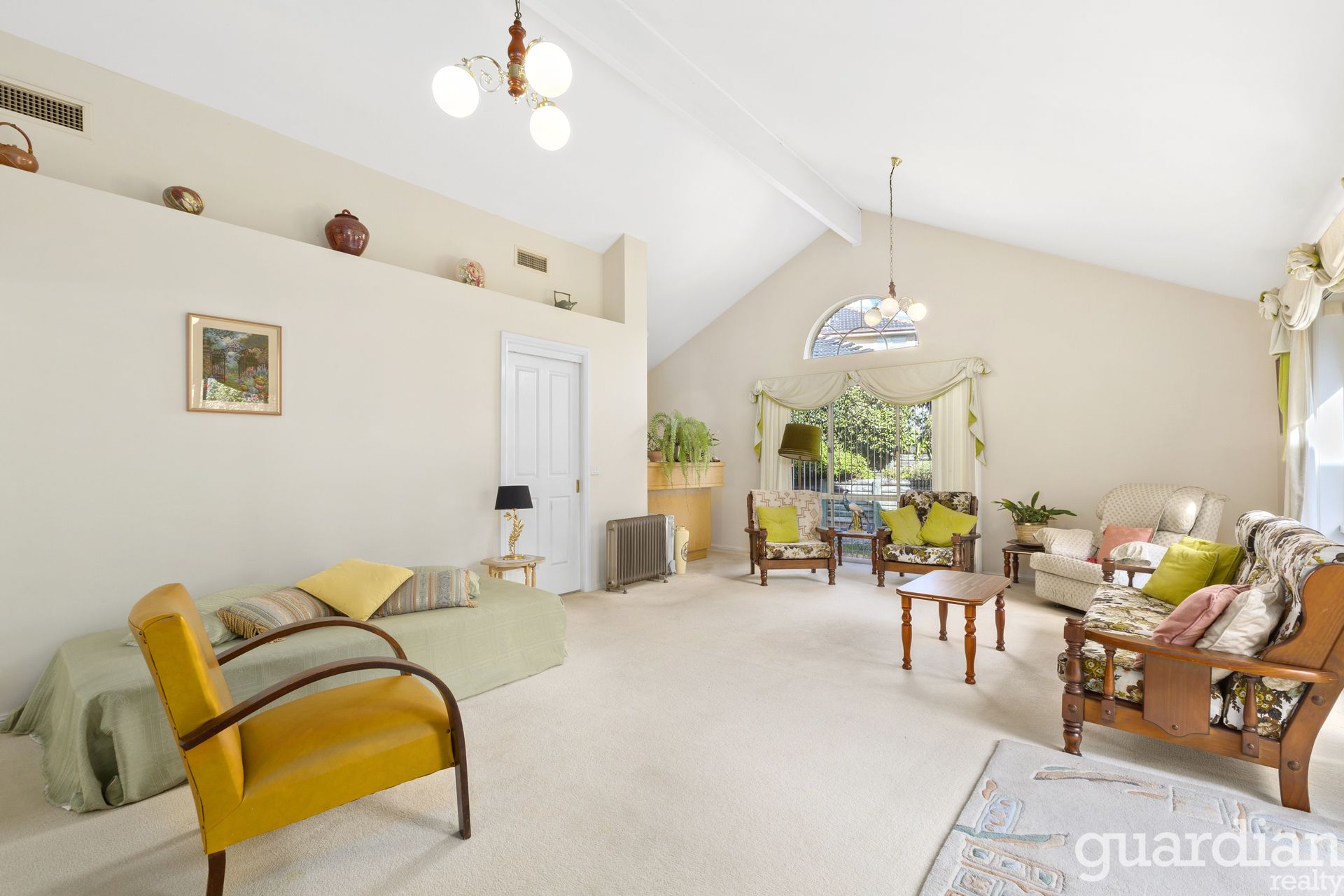 22 Ravensbourne Circuit Dural NSW, Dural - Thumbnail 6