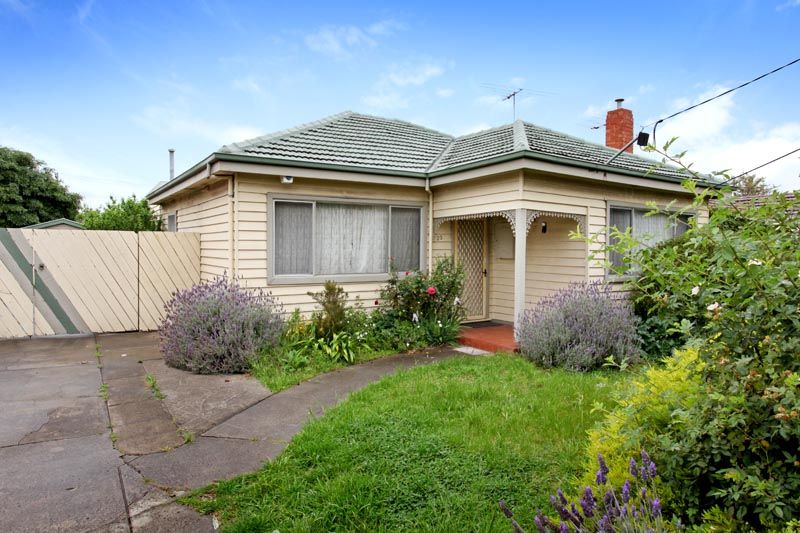 23 Sredna Street, West Footscray - Thumbnail 2