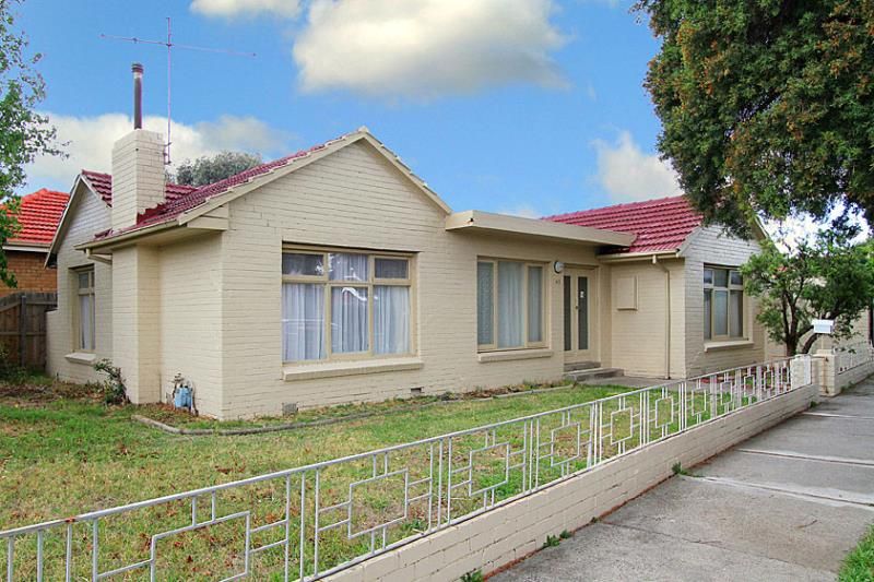 43 Locher Avenue, Reservoir
