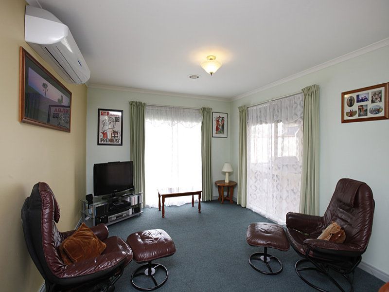 4 Lynch court, Altona Meadows - Thumbnail 7