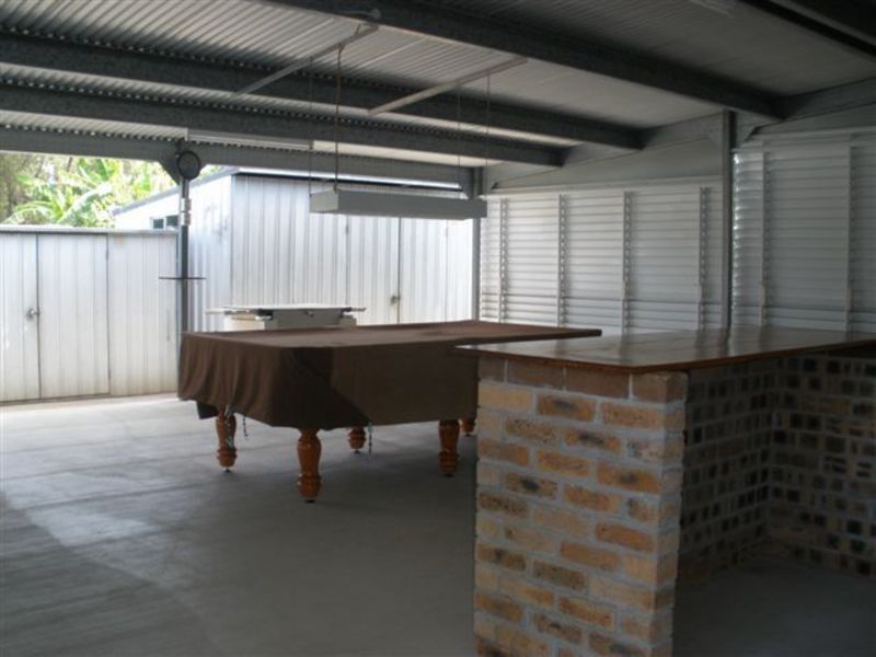 For Sale By Owner 14 Arnold St, Blackwater, QLD 4717